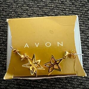 Avon Star Post Back Earrings